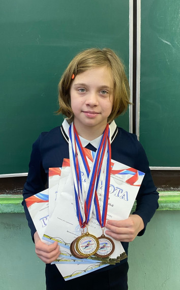Продолжаем делиться спортивными победами. Поздравляем Ткаченко Наталью! Желаем тебе в спорте достижений, блестящих и стремительных высот, к победам новым радостных стремлений и просто, пусть тебе всегда везёт..
